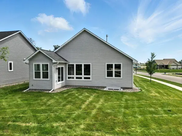 13104 Ghia CT NE, Blaine, MN 55449