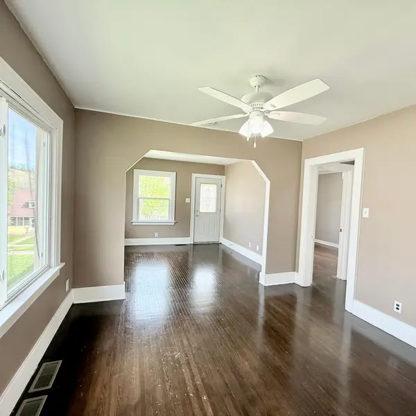 1524 East AVE, Red Wing, MN 55066