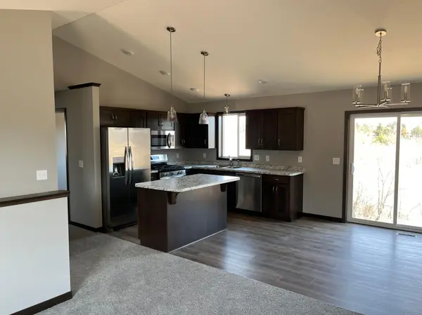 220 9th AVE SW, Rice, MN 56367