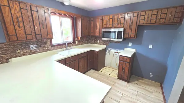 1012 104th AVE NW, Coon Rapids, MN 55433