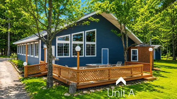 7042N Lake Shore DR, Couderay, WI 54828