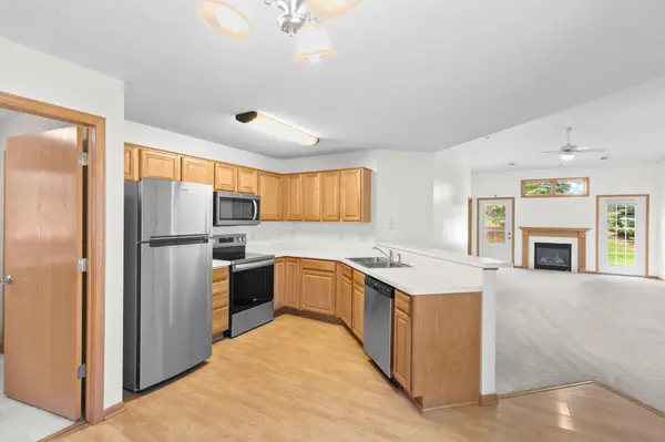 6543 Riverwood LN, Brooklyn Center, MN 55430
