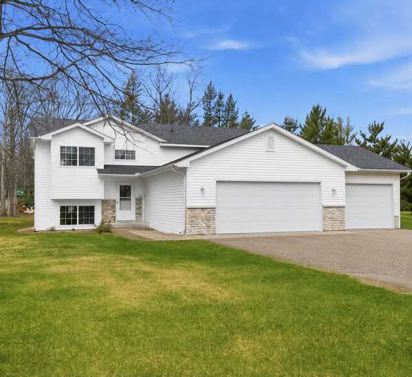 11825 Joneswood DR, Baxter, MN 56425