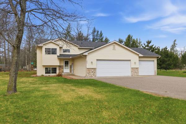 11825 Joneswood DR,  Baxter,  MN 56425