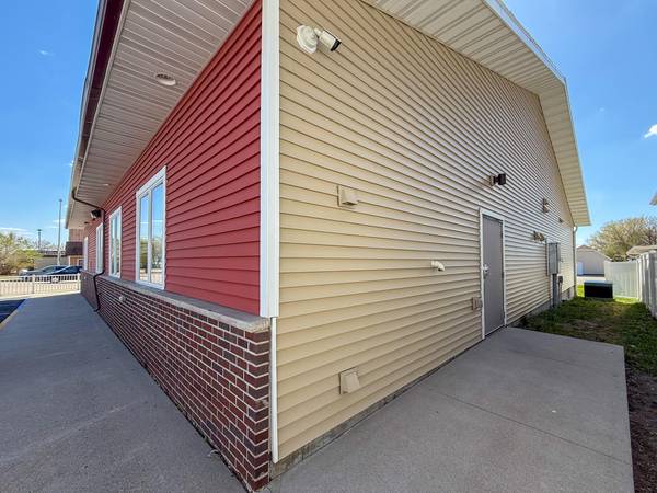 132 3rd ST W, Halstad, MN 56548