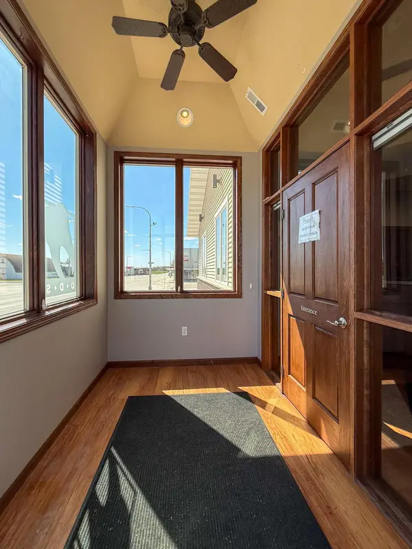 132 3rd ST W, Halstad, MN 56548