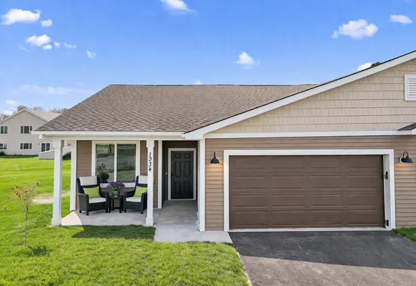 1334 Rose ST, New Richmond, WI 54017