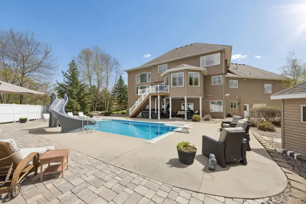 23840 Prairie CT, Belle Plaine, MN 56011