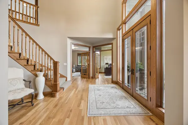 23840 Prairie CT, Belle Plaine, MN 56011