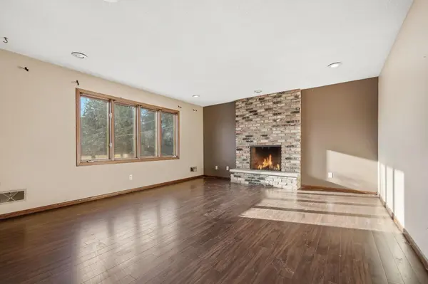 1907 Gernentz LN, Red Wing, MN 55066