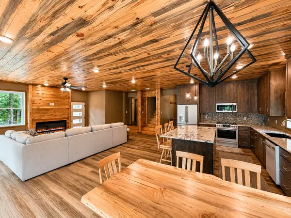 817 Sportsman LN NE, Longville, MN 56655