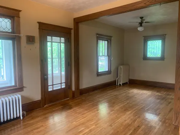1685 Selby AVE, Saint Paul, MN 55104