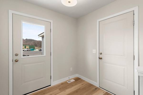 13 Kodiak Court, North Mankato, MN 56003