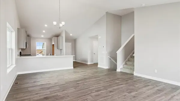 17460 Dulles LN, Lakeville, MN 55044