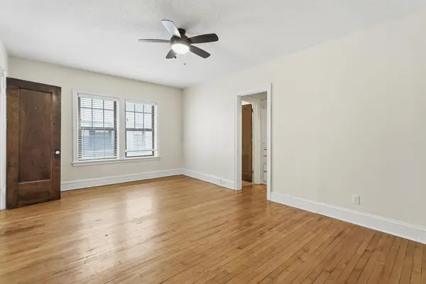 220 E 19th ST #307, Minneapolis, MN 55403