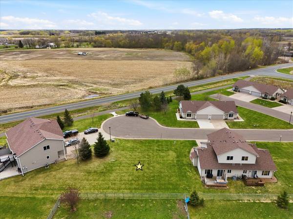 940 & 950 S Rush Landing CT, Rush City, MN 55069