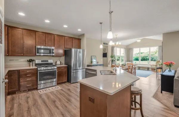 6531 102nd AVE N, Brooklyn Park, MN 55445