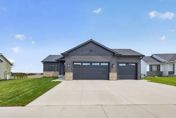 1737 Brandt DR NE, Byron, MN 55920