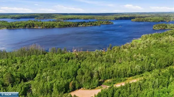 8335 Boulder Ridge DR, Cook, MN 55723