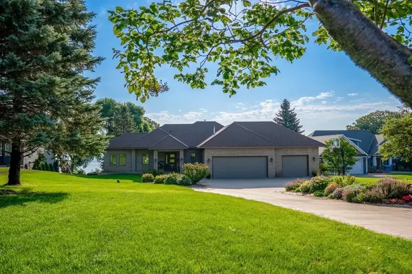 5979 24th ST NE, Willmar, MN 56201