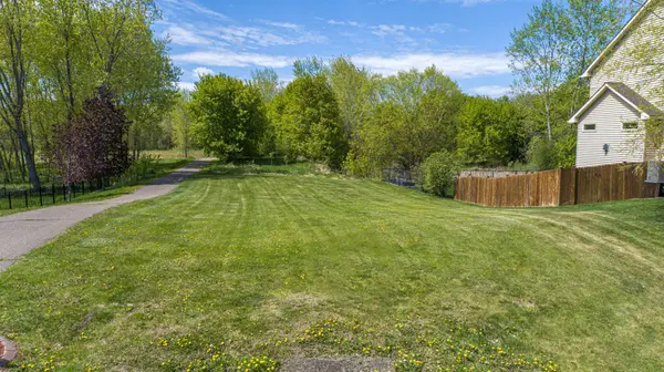 19799 Embers AVE, Farmington, MN 55024