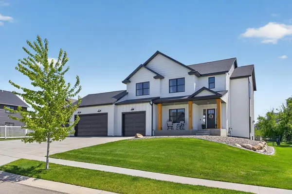 2014 Hagen LN SW, Rochester, MN 55902