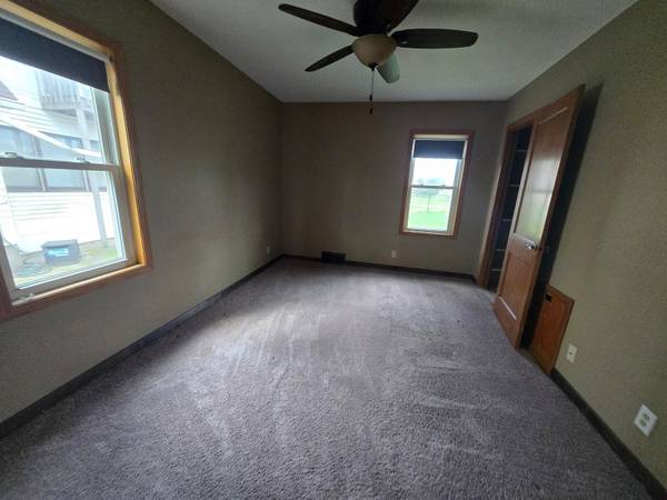 115 4th ST S, Gaylord, MN 55334