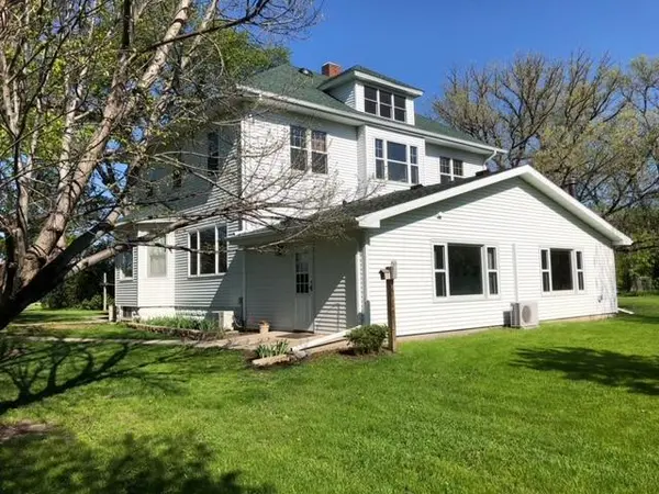 16310 55th ST SE, Kindred, ND 58051