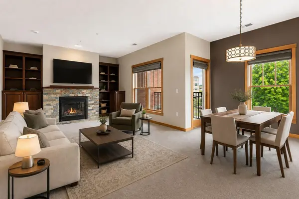 350 Main ST N #242, Stillwater, MN 55082
