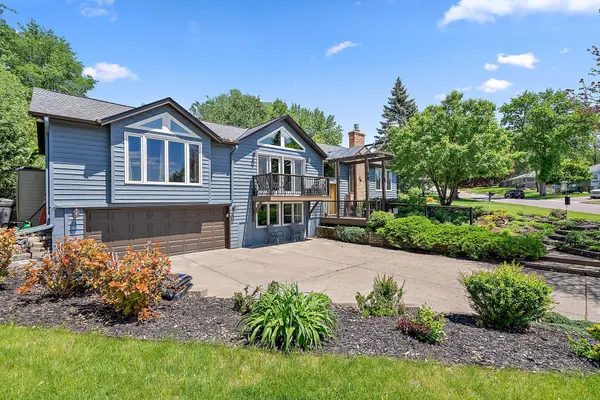 10920 32nd AVE N, Plymouth, MN 55441
