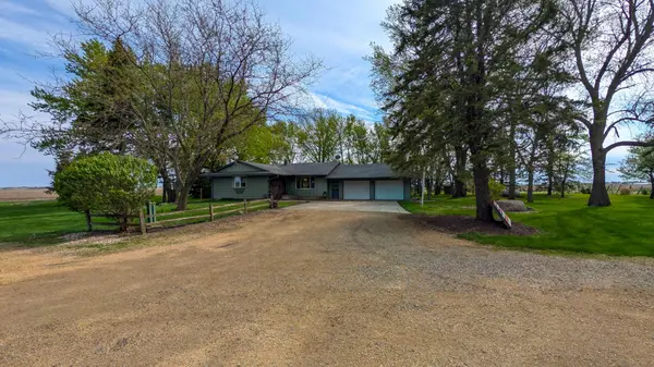 11197 608th AVE, Minnesota Lake, MN 56068