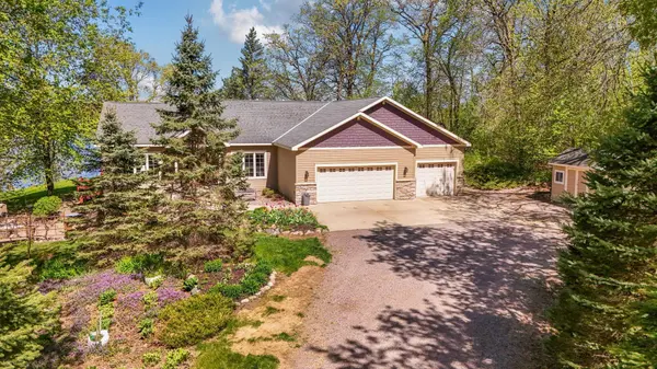 12516 180th ST, Kimball, MN 55353