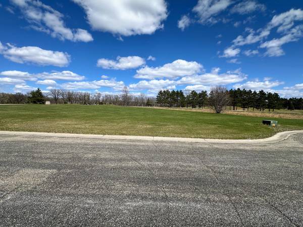 995 Links WAY N, Perham, MN 56573