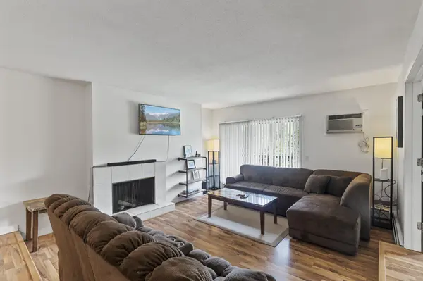 4207 Lakeside AVE N #328, Brooklyn Center, MN 55429