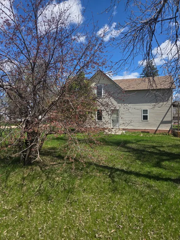 103 Main ST S, Leonard, ND 58052