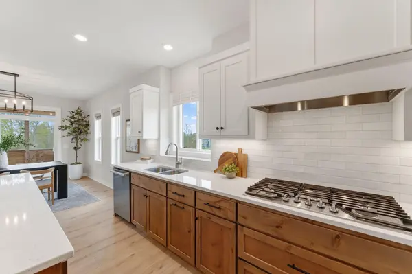 4956 Bennett ST SE, Prior Lake, MN 55372