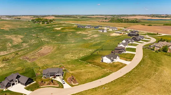 6340 Paint RD NW, Byron, MN 55920