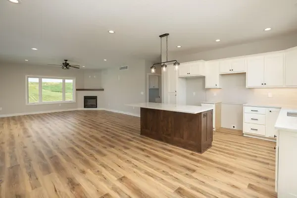416 Brubaker DR, Saint Charles, MN 55972