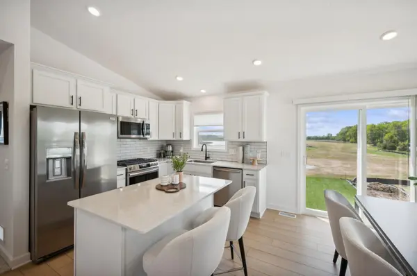 8540 Farmstead AVE NE, Monticello, MN 55362