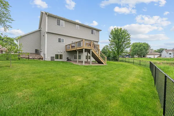 305 Art ST NW, New Prague, MN 56071