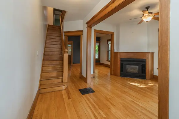 119 Isabel ST E, Saint Paul, MN 55107