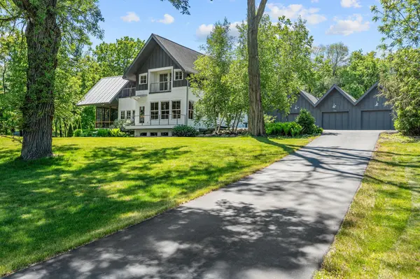 7521 River RD, Inver Grove Heights, MN 55076