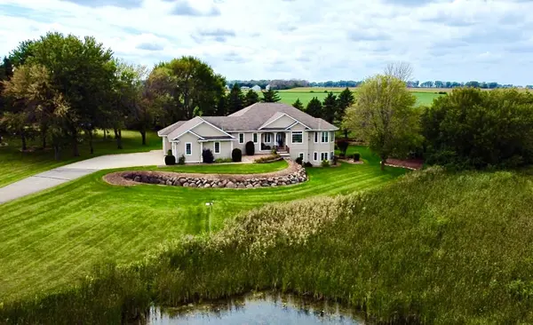 1250 S Crailsheim RD, Worthington, MN 56187