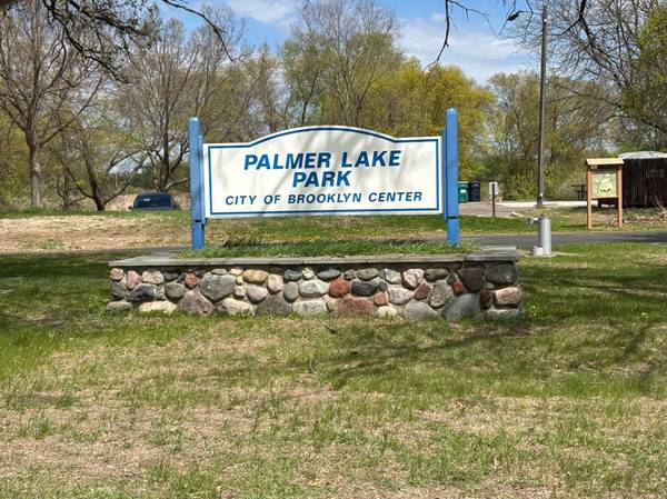 6843 YORK N, Brooklyn Center, MN 55429