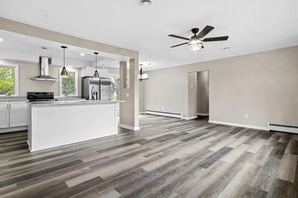 8033 Georgia AVE N, Brooklyn Park, MN 55445