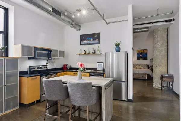 350 Saint Peter ST #1012, Saint Paul, MN 55102