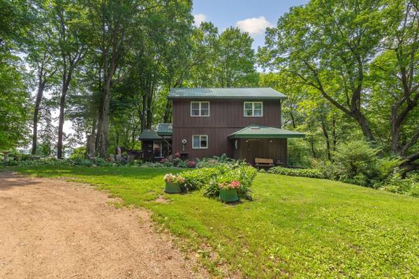 6200 French Lake TRL, Faribault, MN 55021