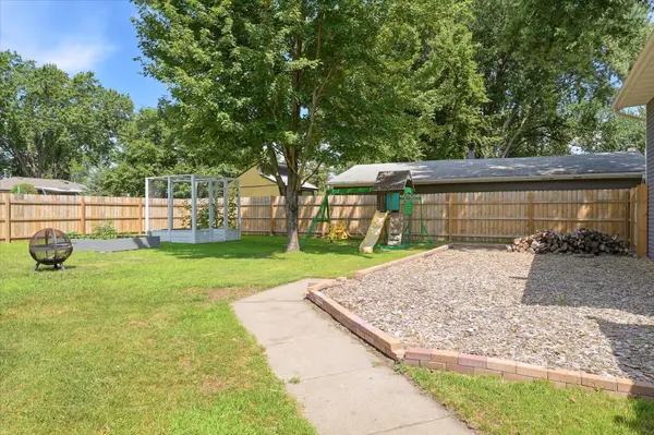 5809 Quail AVE N, Crystal, MN 55429