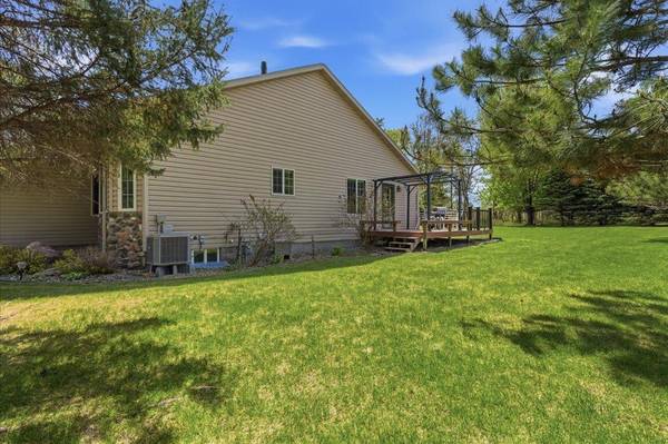24175 White Pine DR, Nisswa, MN 56468