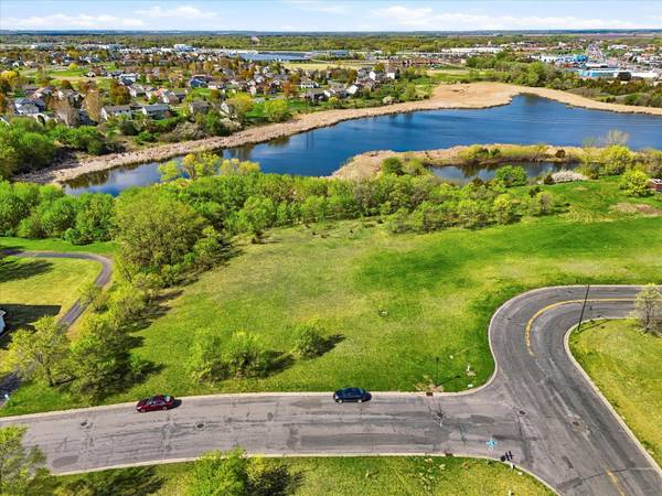 9540 Park Place DR, Monticello, MN 55362